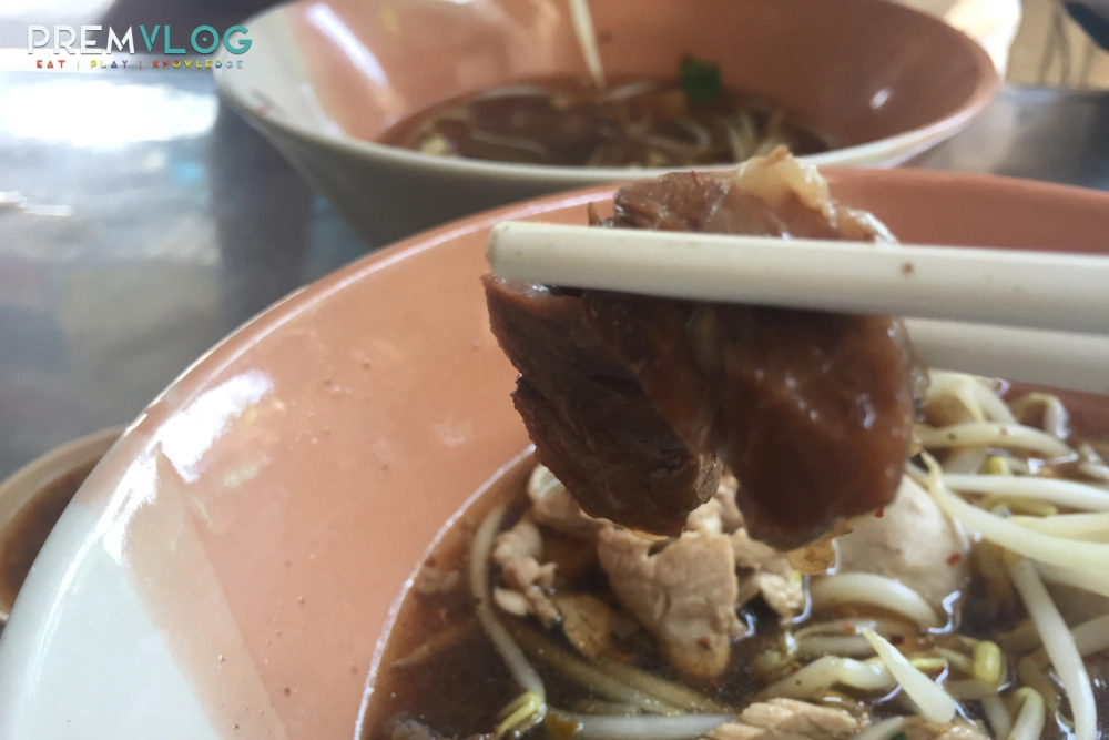 เนื้อวัว เกาเหลาเนื้อวัว ร้านเพ็ญจันทร์โภชนา 