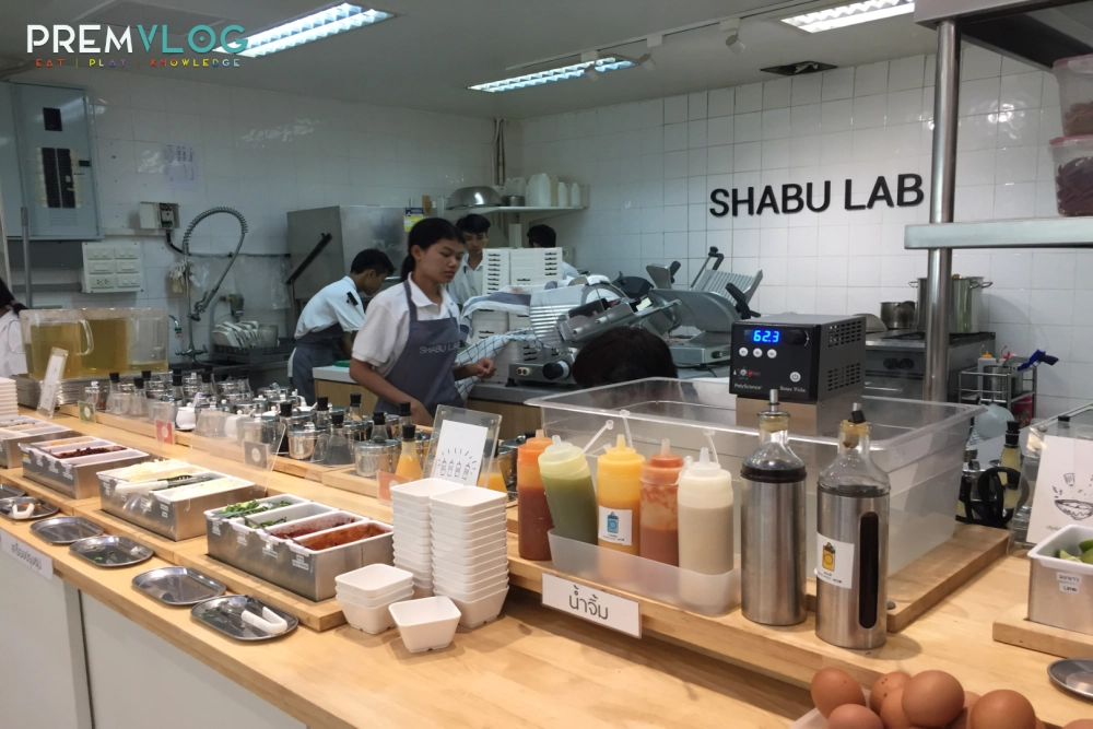 น้ำจิ้ม โซน บริเวณน้ำจิ้มและเครื่องปรุง ร้านShabuLab Shabu Lab